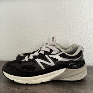 New Balance 990v6 Black Gray Youth Sneakers Size 3Y – Great Everyday Shoes.